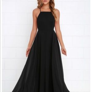 Lulu’s Backless Maxi Dress